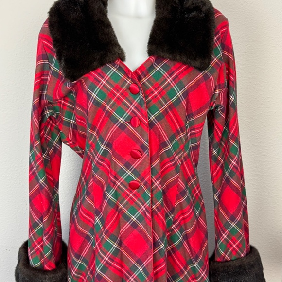 Vtg Victoria Secret Red & Black Plaid Full Length Coat/Robe Faux Fur Collar M/L - Picture 5 of 9